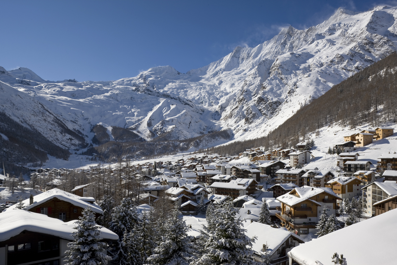 Saas-Fee Glacier Skiing