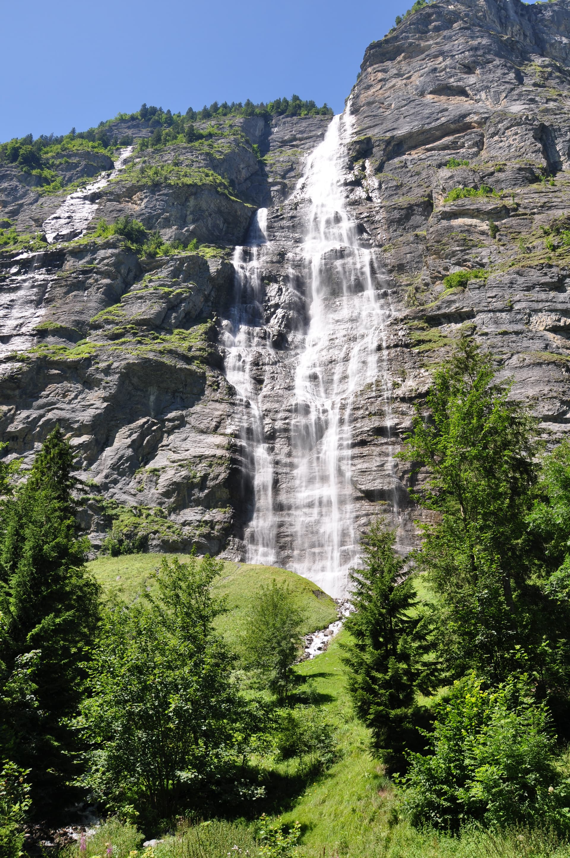 Mürrenbach Falls