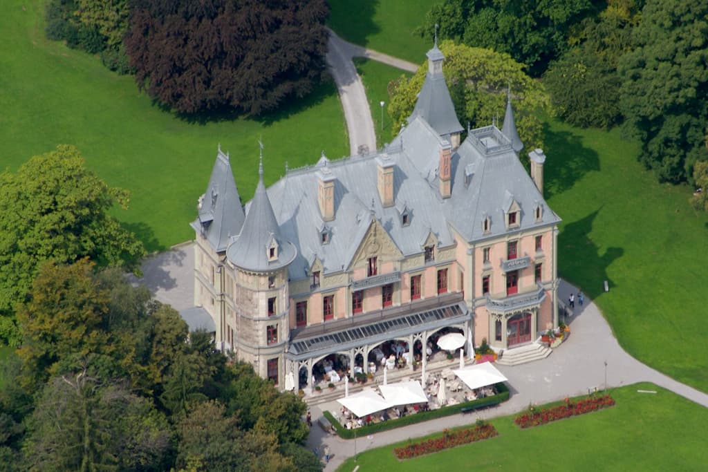 Schadau Castle