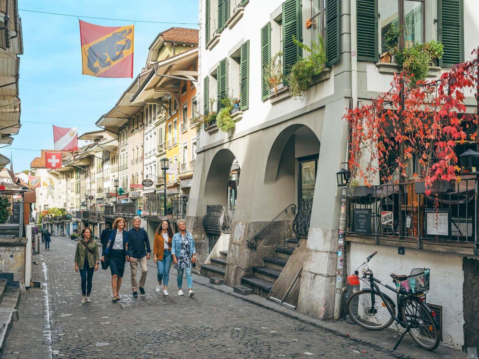 city-tour-upper-main-alley