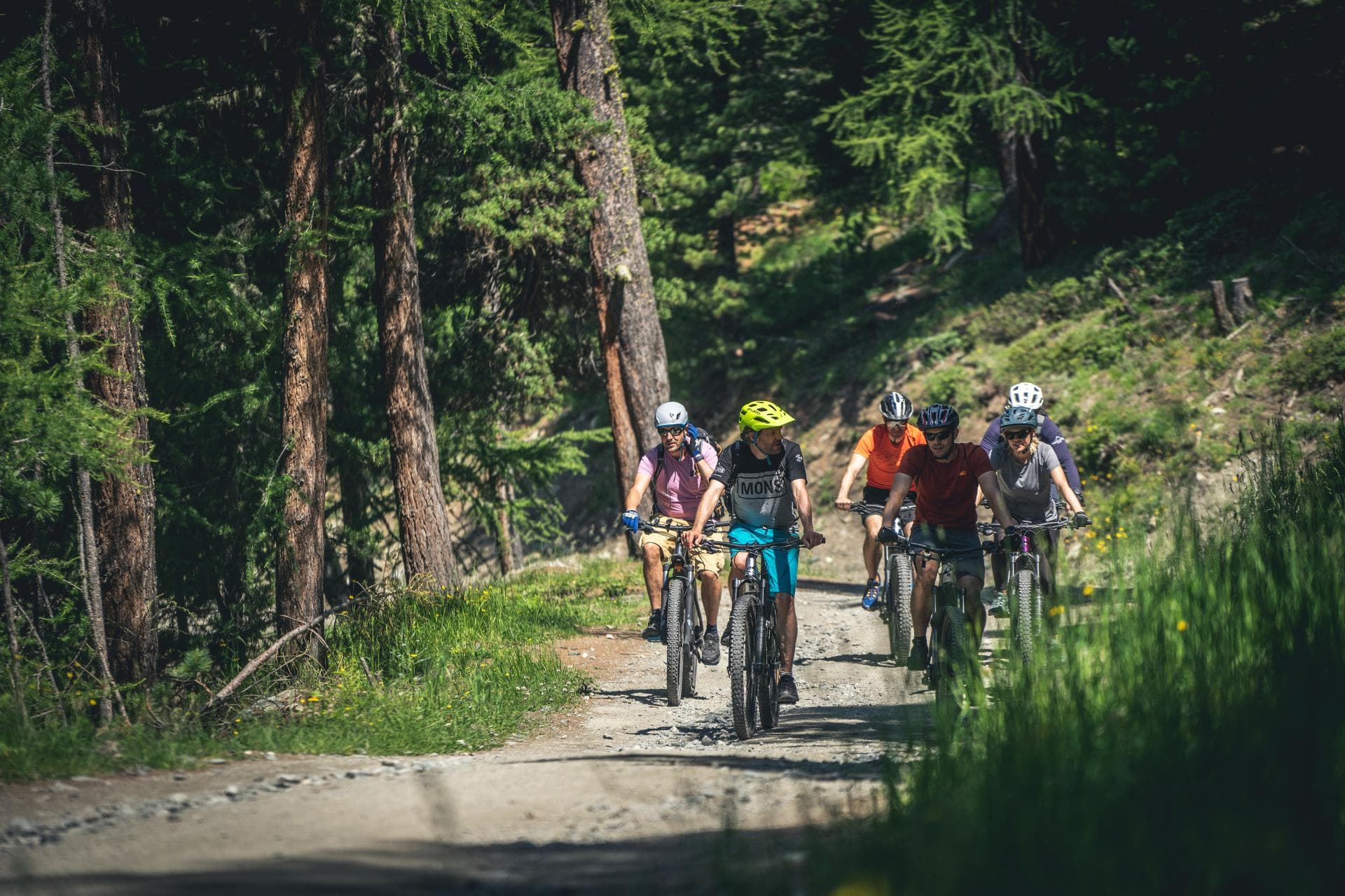 Evening E-Bike Tour: Explore Zermatt on two wheels through nature with friends.