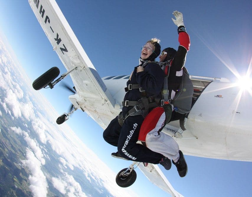 Skydiving Lucerne, jump from an airplane, clear visibility, air activity
