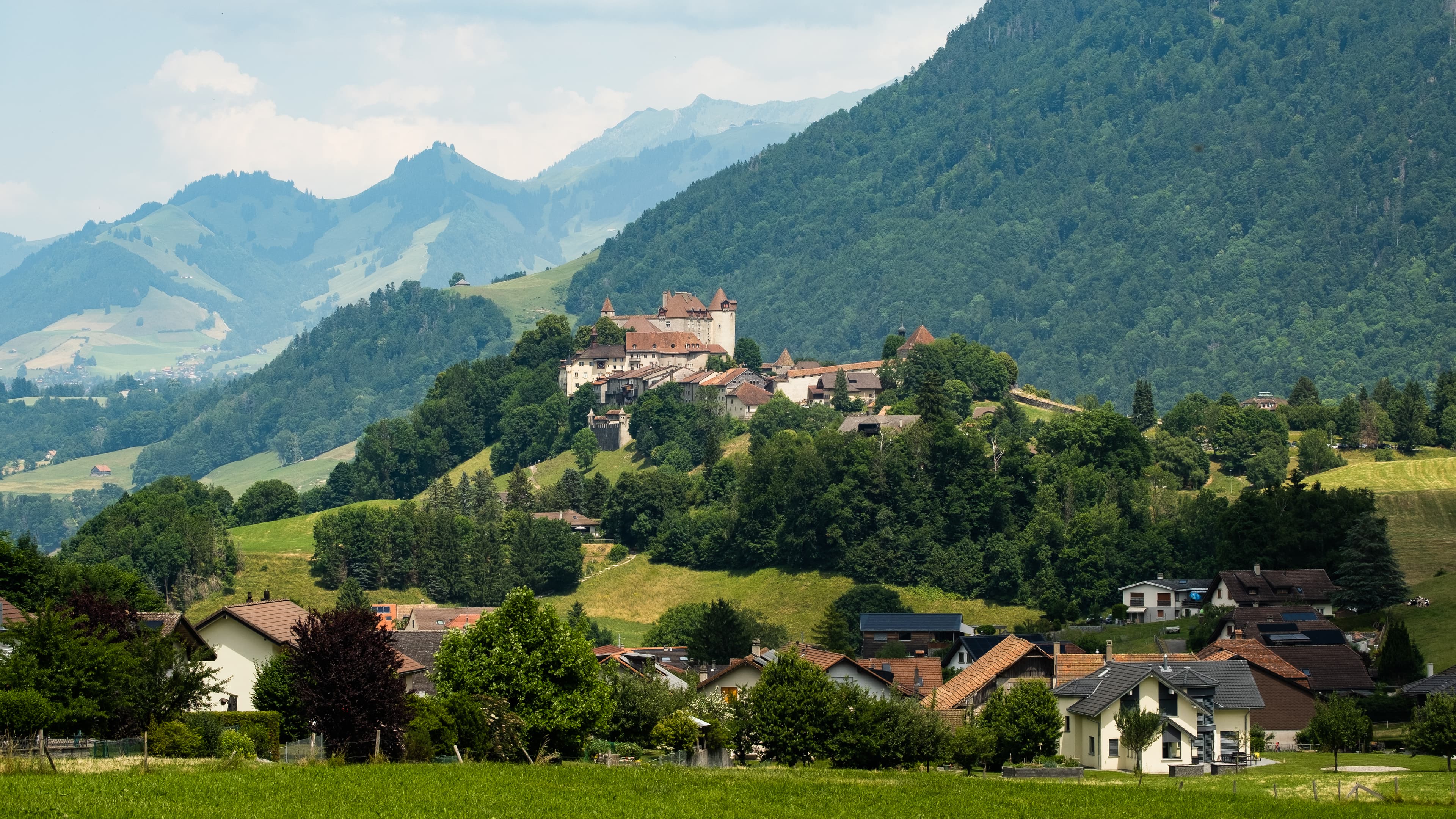 Fondue Experience in Gruyères