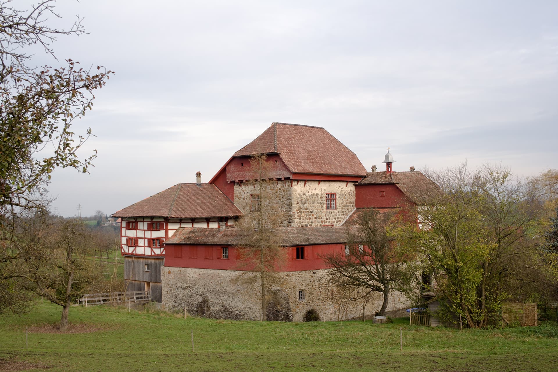Hagenwil Moated Castle